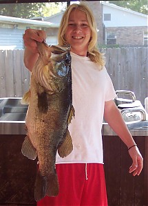 Click image for larger version

Name:	big a fish.jpg
Views:	560
Size:	301.6 KB
ID:	219