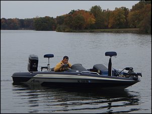 Click image for larger version

Name:	Boat Kent Lk 3.jpg
Views:	2222
Size:	300.3 KB
ID:	2695