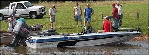 Click image for larger version

Name:	boat.jpg
Views:	412
Size:	71.4 KB
ID:	4644