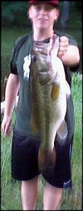 Click image for larger version

Name:	10 pound bass.jpg
Views:	472
Size:	23.9 KB
ID:	6962