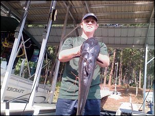 Click image for larger version

Name:	12 pound catfish jugging.jpg
Views:	444
Size:	66.5 KB
ID:	6965