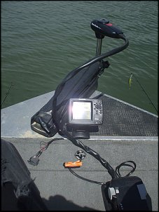 Click image for larger version

Name:	Humminbird-mount-location.jpg
Views:	1252
Size:	88.3 KB
ID:	8706